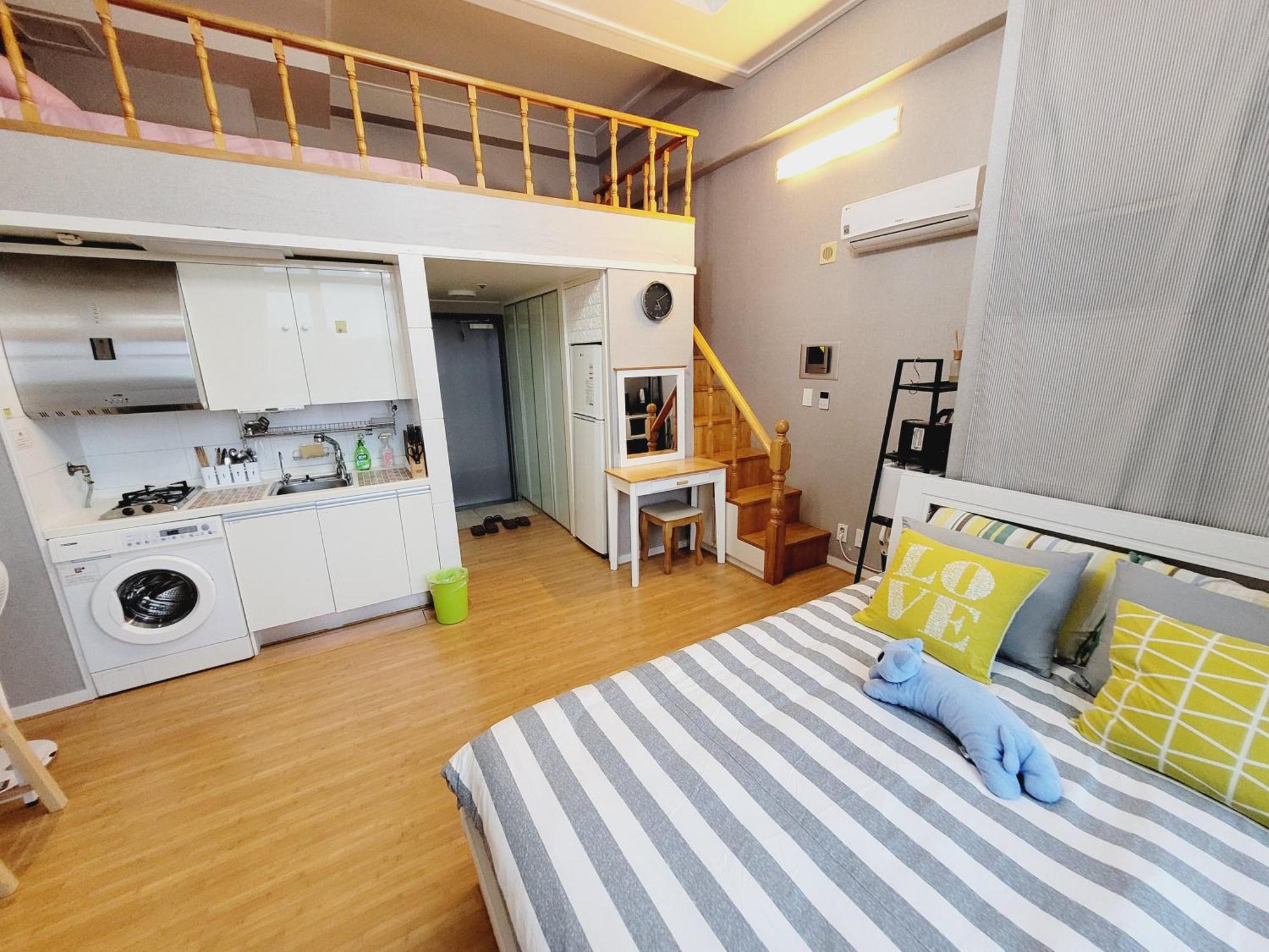 Travel House Lägenhet Seoul Rum bild